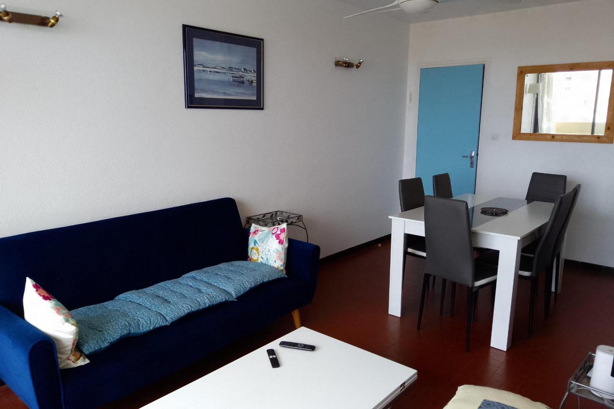 Comfortable Of 60 M In Apartment