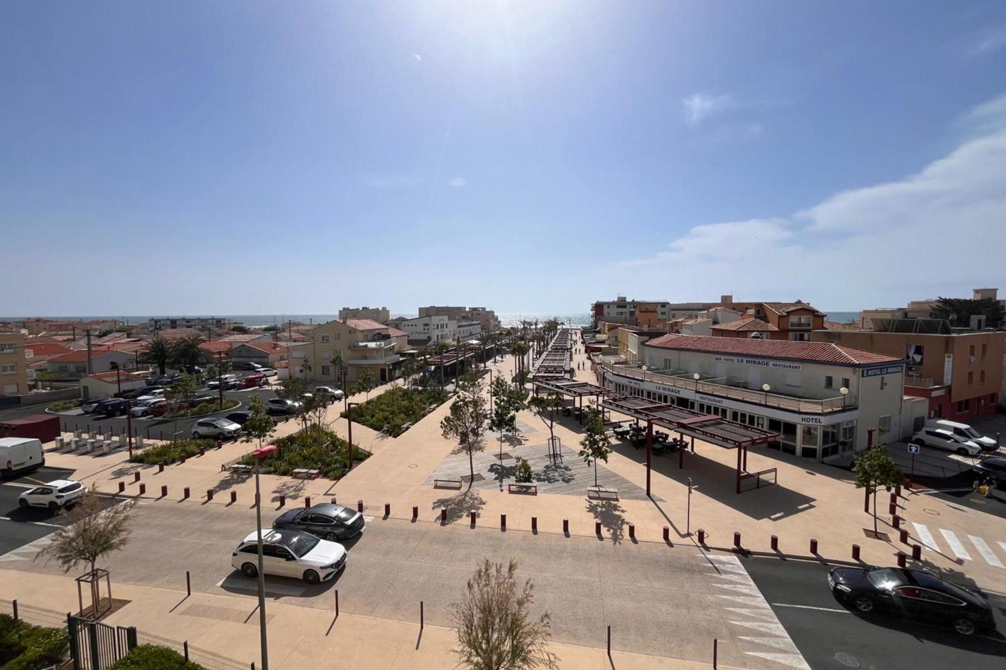 Comfortable Of 60 M In Narbonne